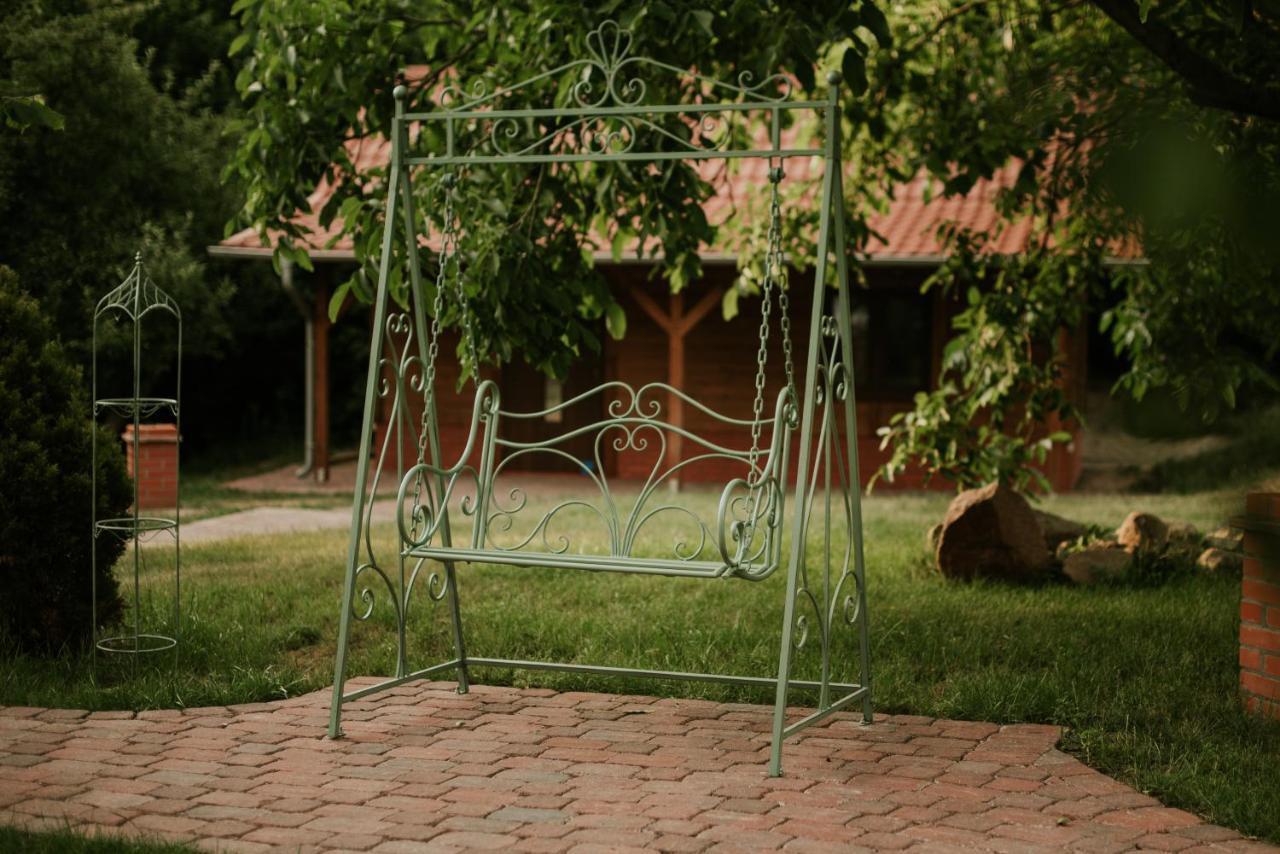 Villa Dom Dla Dwojga W Starym Mlynie W Brzeznicy Brzeznica  Exterior foto